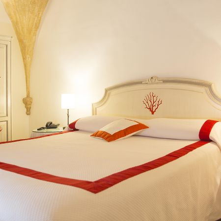 Relais Corte Palmieri & Il Chiostro - Residenza D'Epoca 갈리폴리 외부 사진
